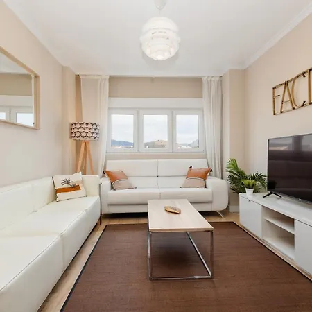 公寓 In The Historic Center Of Malaga, Very Close To The And The Ave Train Station, With Private Parking *