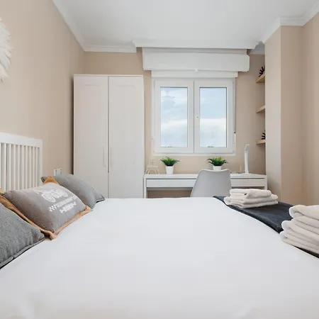 Apartment In The Historic Center Of Malaga, Very Close To The And The Ave Train Station, With Private Parking Malaga