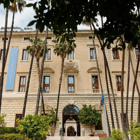 In The Historic Center Of Malaga, Very Close To The And The Ave Train Station, With Private Parking * Malaga