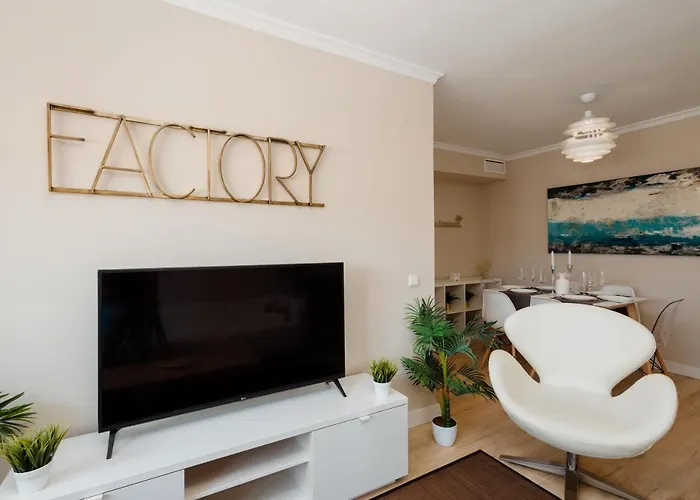 דירה In The Historic Center Of Malaga, Very Close To The And The Ave Train Station