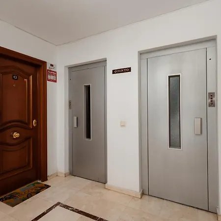 Apartamento In The Historic Center Of Malaga, Very Close To The And The Ave Train Station Málaga